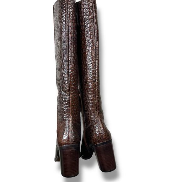 Vince Camuto NIB Pearlanie Rich Cocoa Glaze Croc Leather Knee High Heeled Boots - Picture 8 of 14